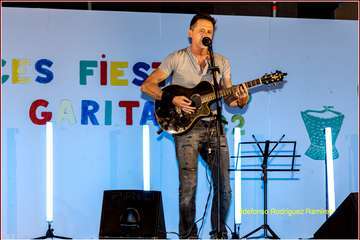 Cuatro cantautores animan la noche del viernes en La Garita/TA e Ildefonso Rodríguez.
